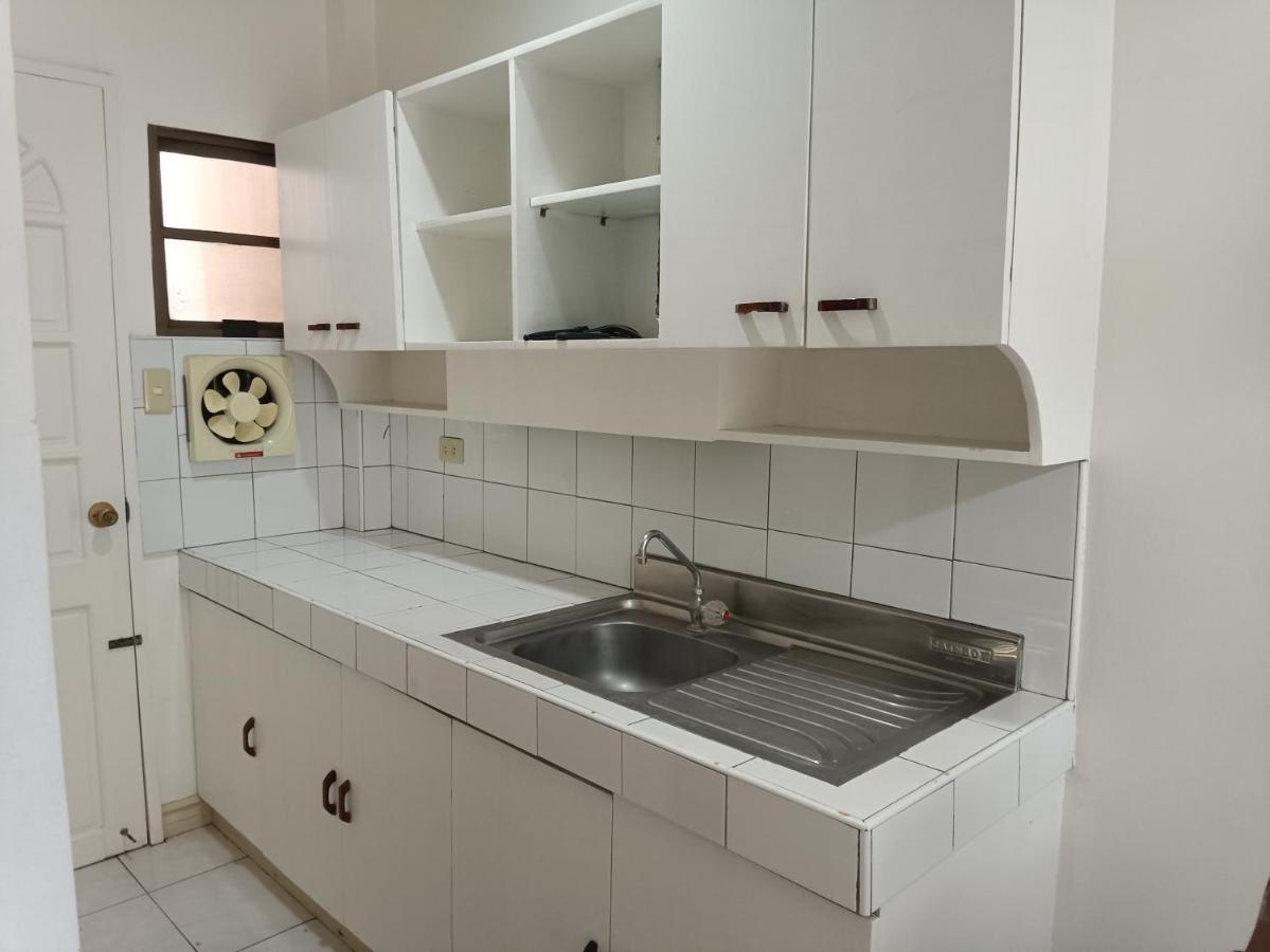 Golden Belle Apartelle And Suites Davao City Extérieur photo