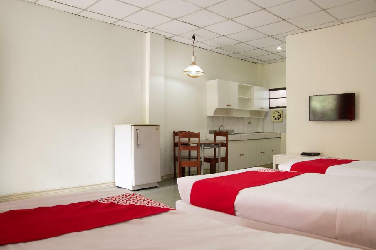 Golden Belle Apartelle And Suites Davao City Extérieur photo